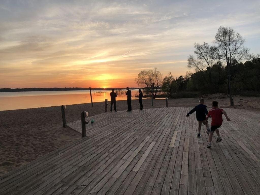 Gorgeous 2 Bedroom Lake View Condo Traverse City Zewnętrze zdjęcie