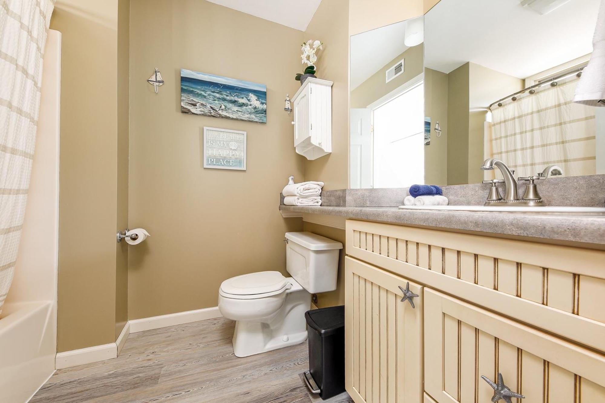 Gorgeous 2 Bedroom Lake View Condo Traverse City Zewnętrze zdjęcie