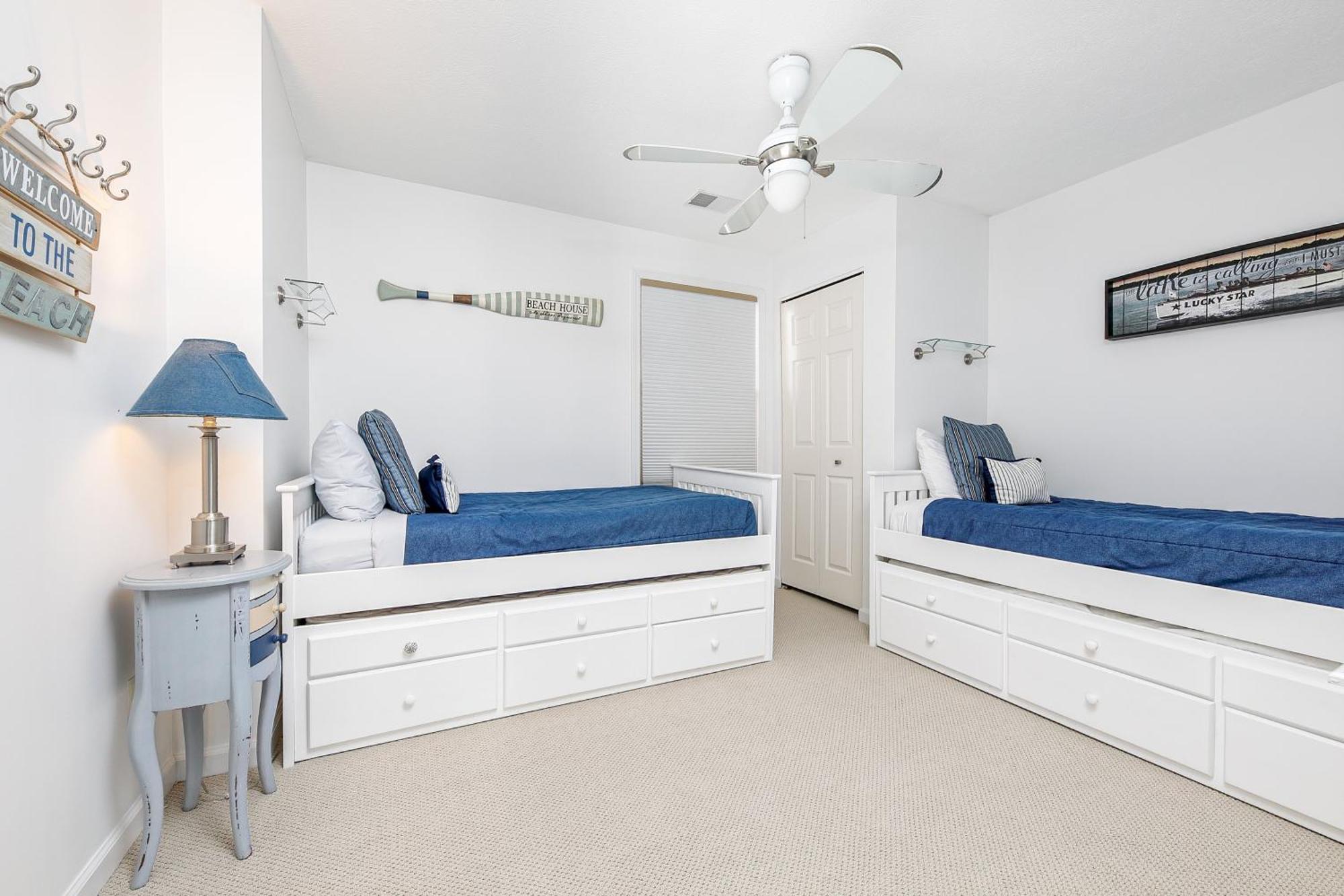 Gorgeous 2 Bedroom Lake View Condo Traverse City Zewnętrze zdjęcie